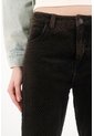 Tennis Jean Recto En Corduroy Con Efecto Vintage Negro Para Mujer de Tennis