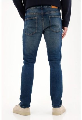 Tennis Jean Nudy De Tiro Medio Con Bordado En Relojera Para Hombre