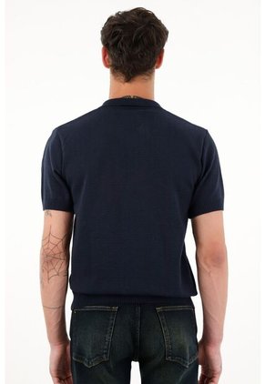 Camisa Tipo Polo Tejida Azul Para Hombre