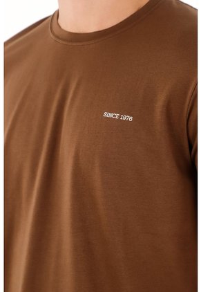 Tennis Camiseta Jersey Con Mini Estampado Café Para Hombre