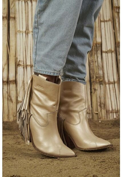 Botas En Cuero Dorado Para Mujer