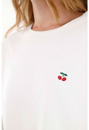 Buzo Oversize Con Mini Bordado Crudo Para Mujer