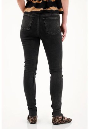 Tennis Jean Super Slim Negro Para Mujer