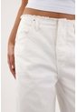 Tennis Jean Para Mujer De Algodón Blanco Corte Horse Shoe Con Cintura Lisa de Tennis
