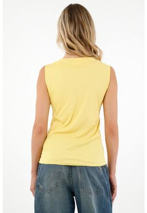 Camiseta Amarilla Manga Sisa Para Mujer