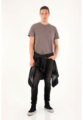 Tennis Camiseta Gris Con Estampado En Espalda Para Hombre