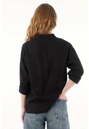Tennis Camisa Negra Cuello Neru En 100% Lino Para Mujer