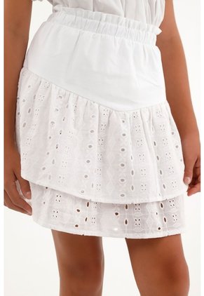 Falda Blanca Corta En Ojalillo Para Niña