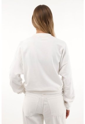 Tennis Buzo Con Flecos Y Apliques Crudo Para Mujer