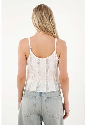 Tennis Camisa Con Detalles De Encaje Y Boleros Crudo Para Mujer