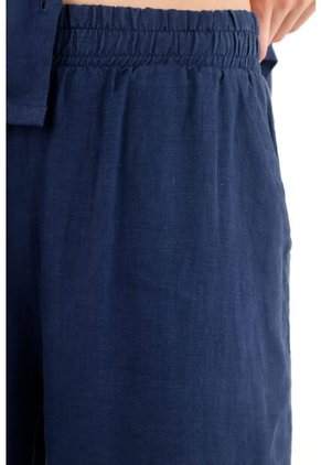 Tennis Pantalón Con Pretina Elástica En 100% Lino Para Mujer