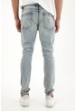 Tennis Jean Skinny De Tiro Medio Tono Claro Para Hombre de Tennis