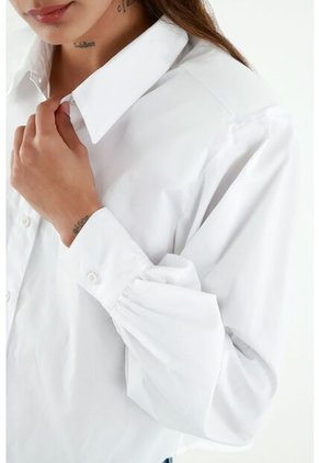 Camisa Con Cuello Camisero Blanca Para Mujer