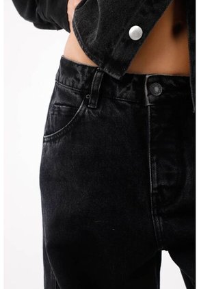 Tennis Jeans Horseshoe Con Costura En Rodilla En Denim Para Mujer