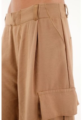 Tennis Bermuda Larga Café Con Bolsillos Para Mujer