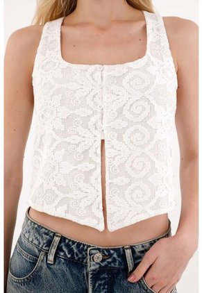 Camisa Tipo Chaleco En Tela Texturizada Crudo Para Mujer