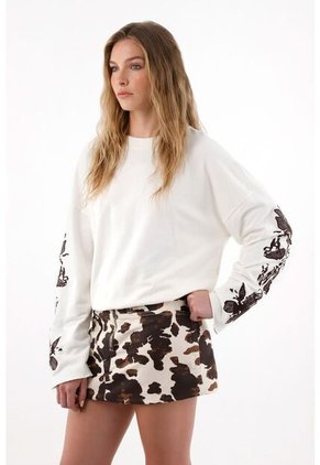 Tennis Buzo Manga Amplia Con Bordados Crudo Para Mujer