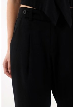 Tennis Pantalón De Tela Fluida Semi Ajustada Negro Para Mujer