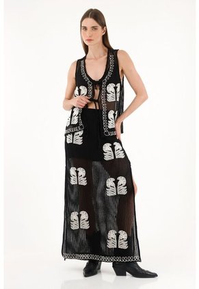 Tennis Falda Larga Con Bordados Negra Para Mujer