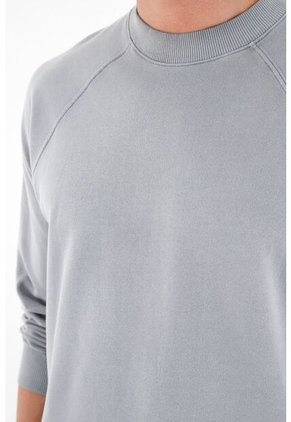 Buzo Azul Con Estampado En Espalda Para Hombre