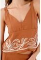 Tennis Top Crop Fit Relajado Con Bordado Floral En Terracota Para Mujer de Tennis