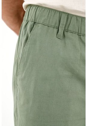 Pantalón Tipo Chino Verde Para Hombre