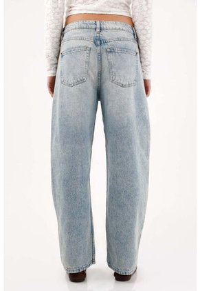 Tennis Jean Baggy Con Pierna Extra Amplia En Algodón Azul Claro Para Mujer