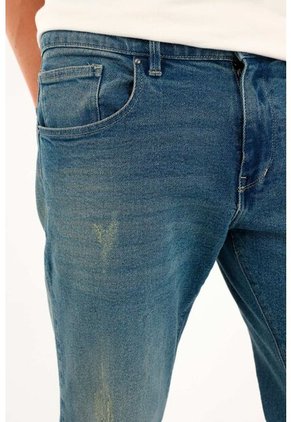 Tennis Jean Recto Tono Medio Con Desgastes Azul Para Hombre