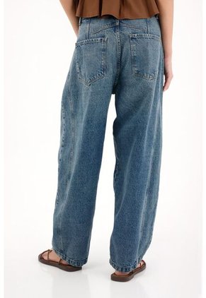 Tennis Jean Horseshoe De Tiro Bajo Con Cortes Decorativos Para Mujer