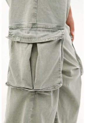 Pantalón Verde Tipo Jogger Para Niña