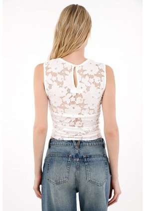 Tennis Camiseta Manga Sisa Con Transparencia Crudo Para Mujer