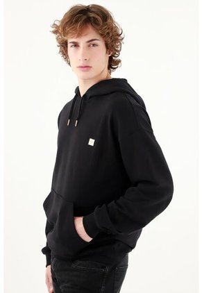 Buzo Negro Con Capucha Para Hombre