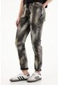 Tennis Jean Super Slim Tiro Medio Negro Para Mujer de Tennis