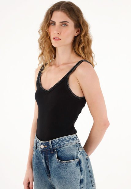 Camiseta Negra En Rib Manga Sisa Para Mujer