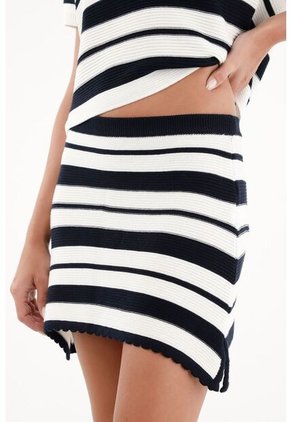 Tennis Falda Azul Corta Y Tejida Para Mujer