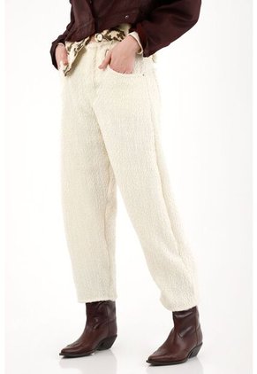 Tennis Jean Horseshoe Con Detalles Desflecados Crudo Para Mujer