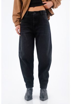 Tennis Jean Para Mujer En Denim Negro Fit Holgado Con Lavado Sólido