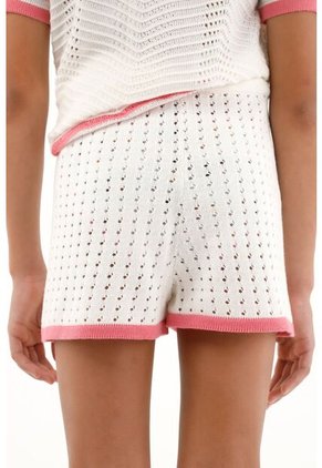 Bermuda Tejida Crudo Para Niña