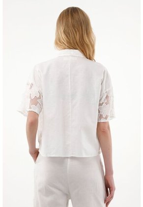 Camisa Crudo Con Diseño De Flores Para Mujer