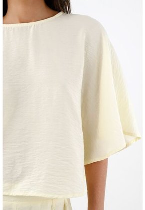 Tennis Camisa Para Mujer En Viscosa Amarillo Vainilla Fit Relajado Con Mangas Tipo Capa