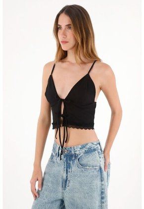 Tennis Crop En Rib Con Detalle De Encaje En El Ruedo Negro Para Mujer