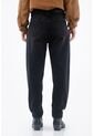 Tennis Jean Para Mujer En Denim Negro Fit Holgado Con Lavado Sólido de Tennis