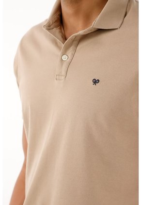 Tennis Polo Slim Fit Café Licra Para Hombre