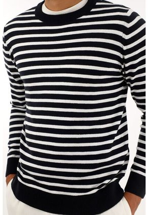 Tennis Buzo Azul Con Diseño A Rayas Para Hombre