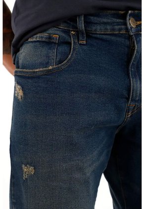 Tennis Jean Recto Tiro Medio Azul Con Realce En Las Costuras Para Hombre