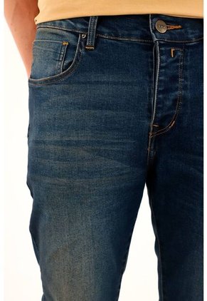 Tennis Jean Super Skinny Con Arrugas 3D Para Hombre