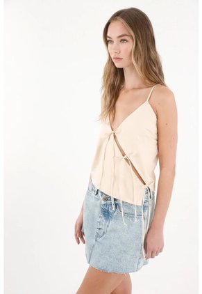 Tennis Camisa Con Amarres En Diagonal Crudo Para Mujer