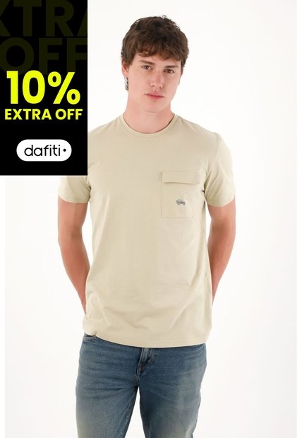 Camiseta Con Bolsillo De Tapa Café Para Hombre
