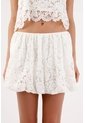 Tennis Falda Corta Fit Relajado Con Bajo Abullonado En Encaje Blanco Para Mujer de Tennis