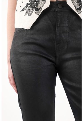 Tennis Jean Recto Tiro Alto Negro Para Mujer